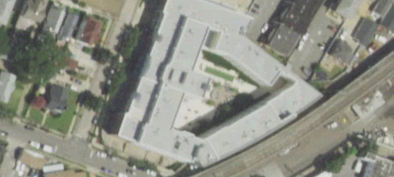 125 Cottage St