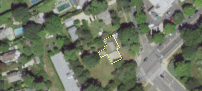 319 Hampton Rd