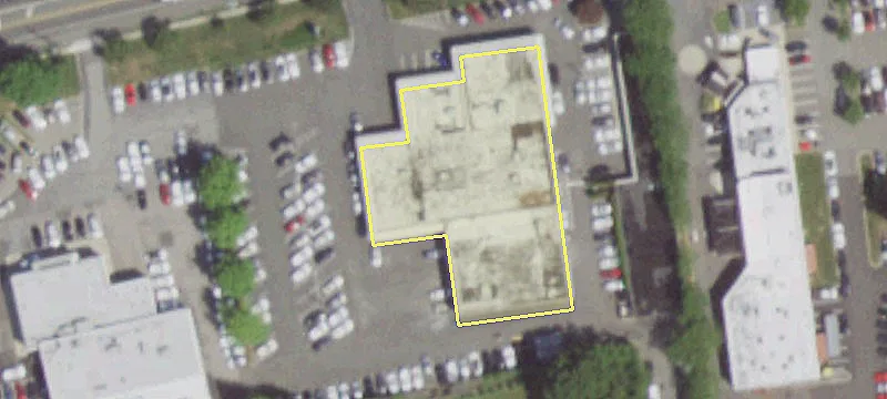 700 Middle Country Rd