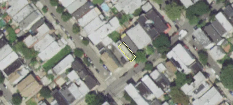 581 Van Nest Ave