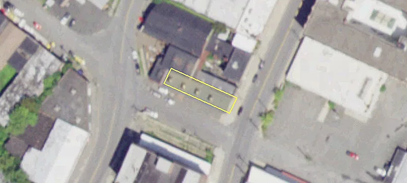 962 Broadway