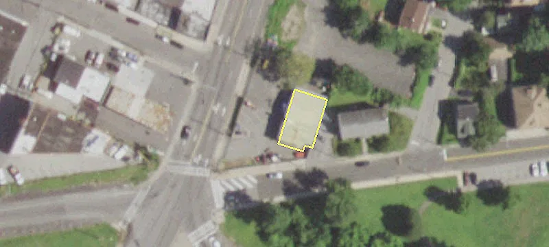 122 Central Ave