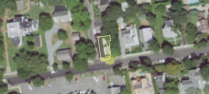 41 Meeting House Ln