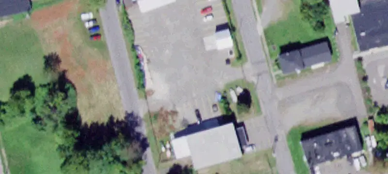 711 Benjamin St