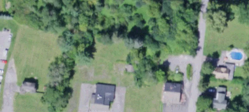 8195 Seneca Tpke