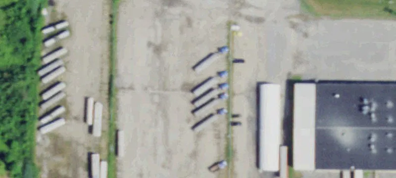 33 Service Rd