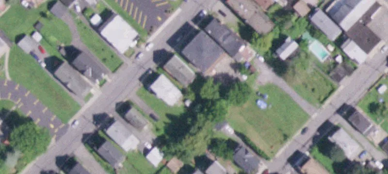 52 Reid St