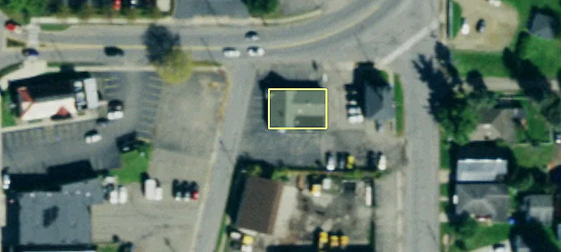 206 Main St