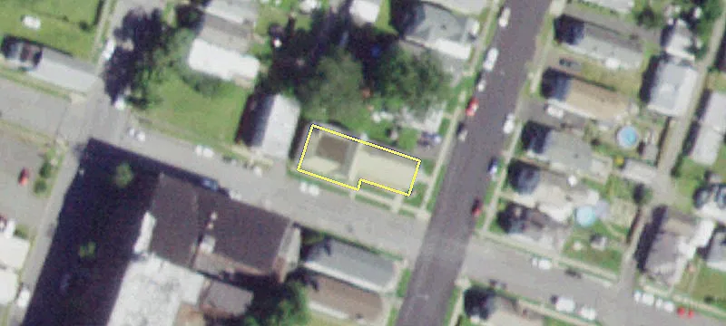 763 3rd Ave