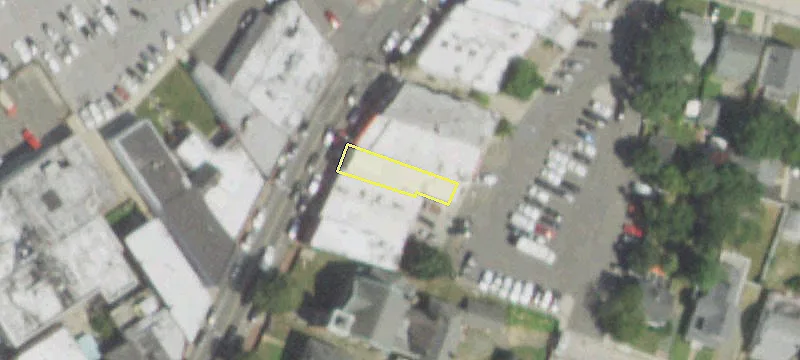 1045 Broadway