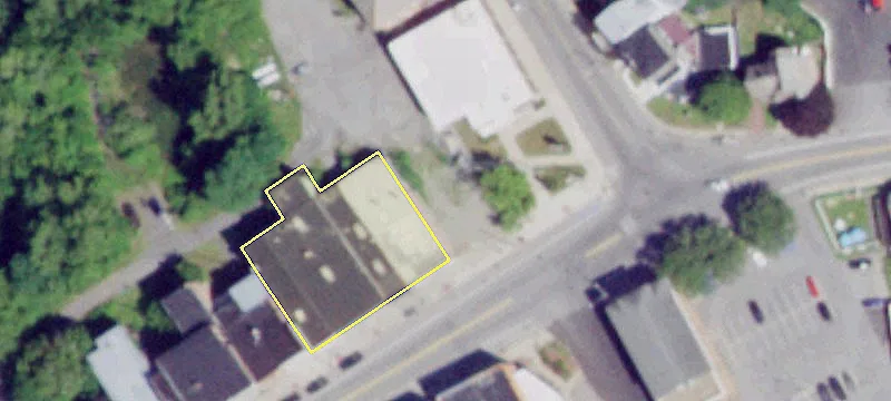 12-14 Main St