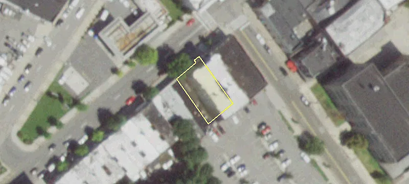 618 Main St