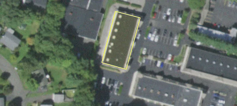 16 Liberty Sq Mall