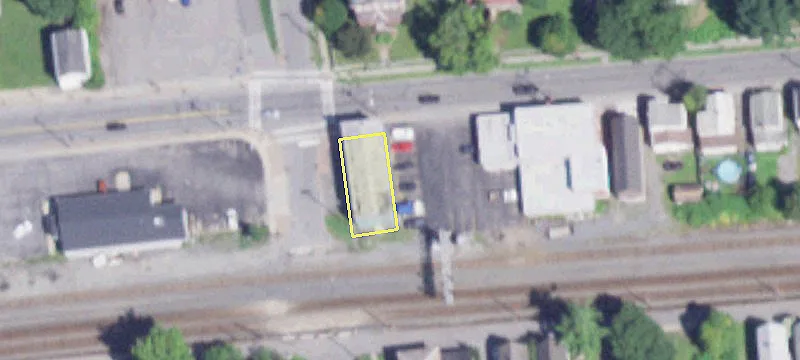 4 Main St