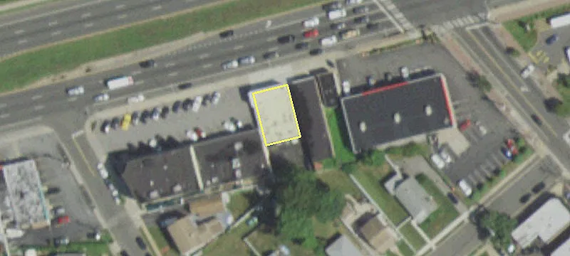 235 Sunrise Hwy