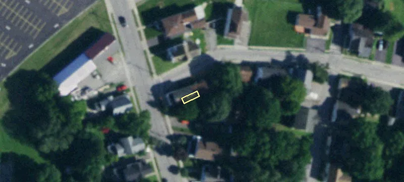 107 Evans St