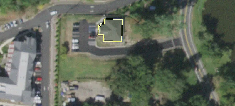 37 Hunt Ave
