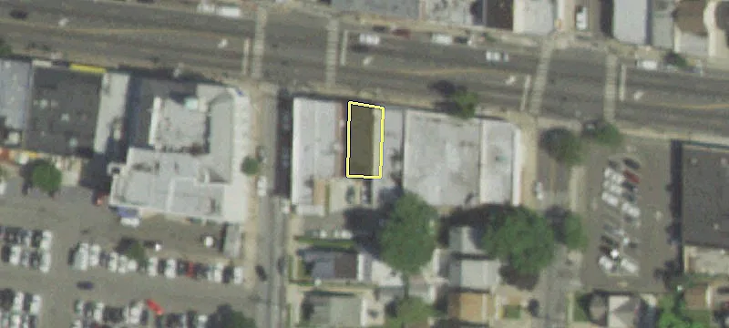 917 Hempstead Tpke