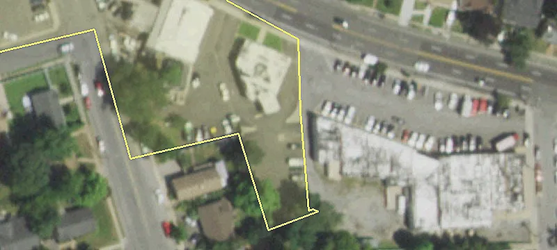 1585 Dutch Broadway