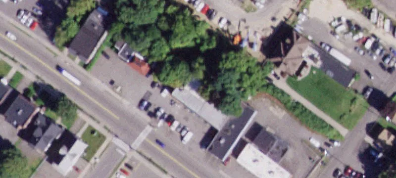 306 Main St