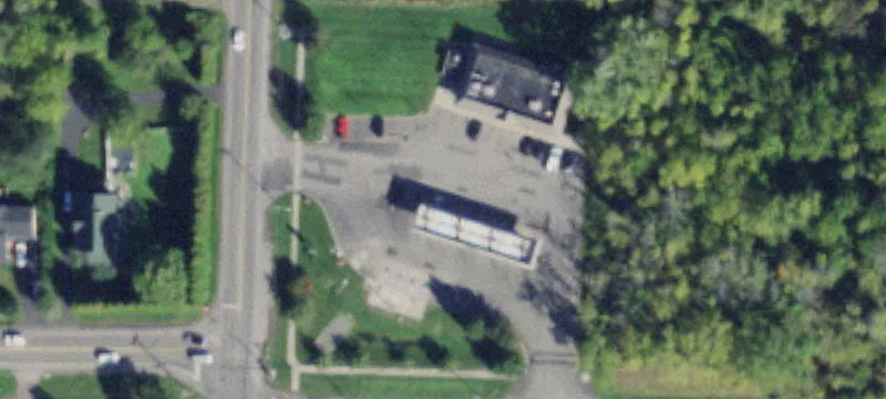 690-692 Manitou Rd