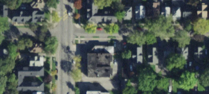 1370 Dewey Ave