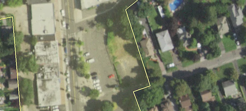 2 Walnut St