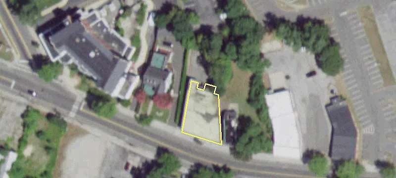 240 Main St