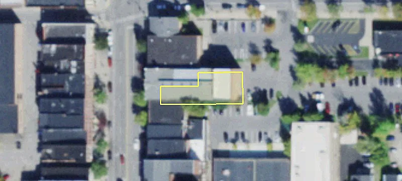24 Market St