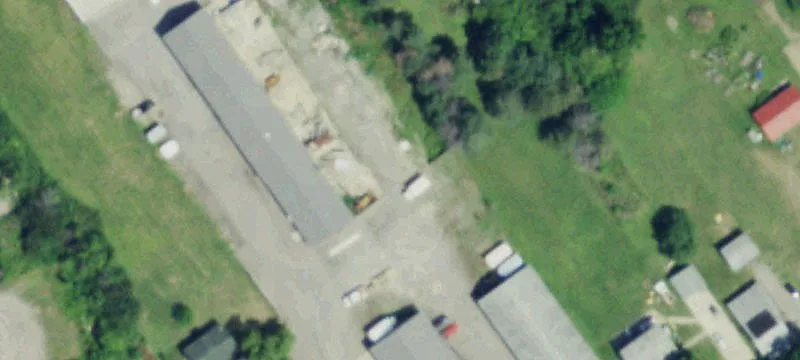 6850 Laur Rd