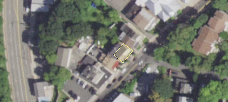 29 Croton Ave