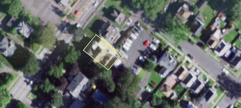 326 Albany Ave