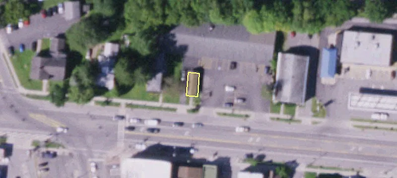 21 Main St