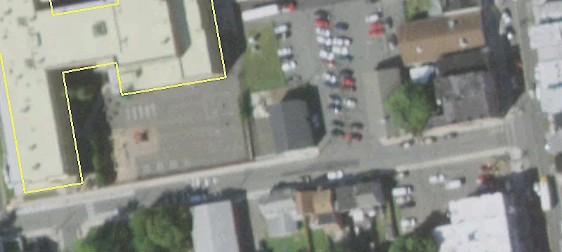 18 Lincoln St