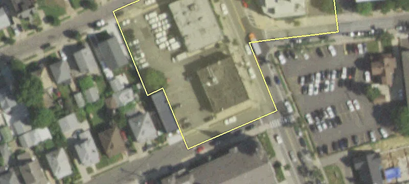185 Willis Ave