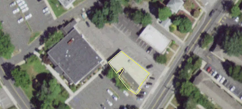 802 Main St