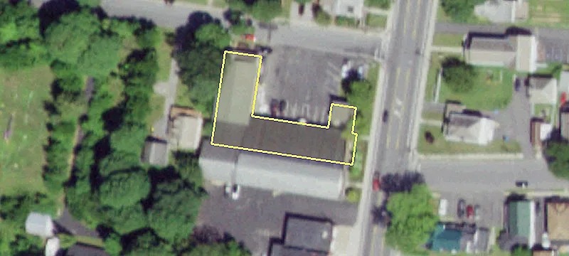 30-32 Saratoga Ave