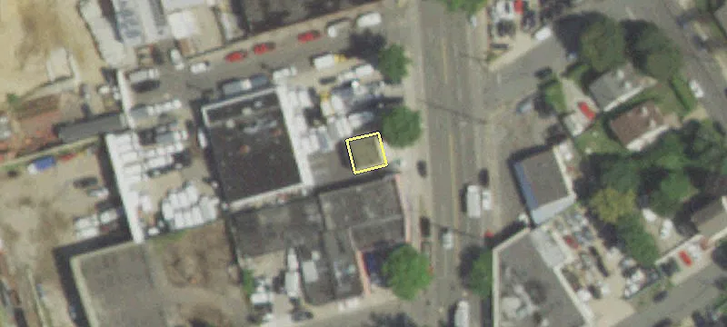 75 Denton Ave