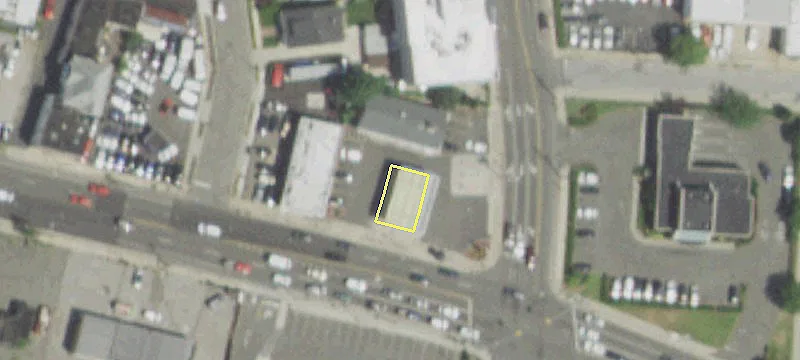 301 Merrick Rd