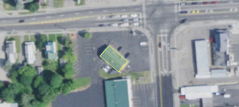 290 Main St