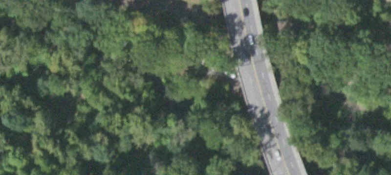 187 Robinson Ave