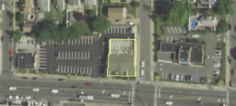 700 Hempstead Tpke