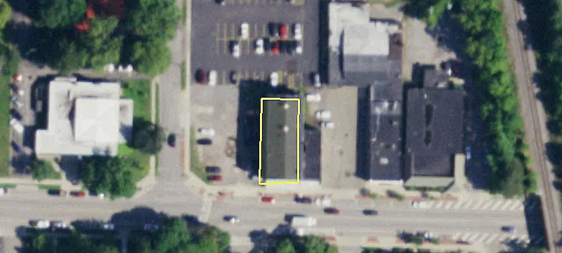 572 Main St