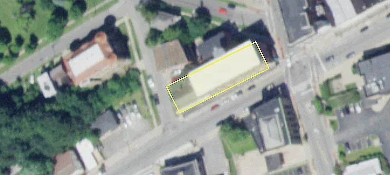 16 Main St