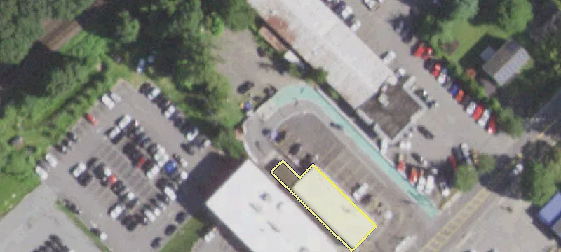 527 Bedford Rd