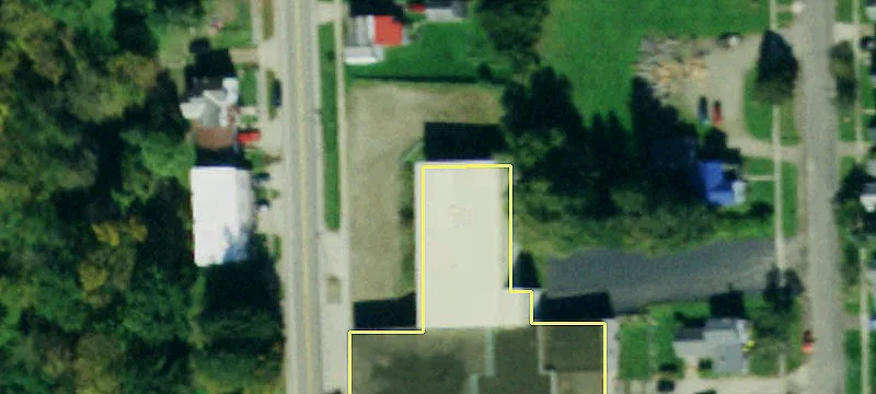 124 Main St