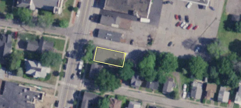 127 Main St