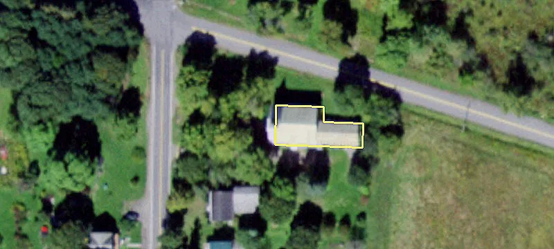 5242 County Rd 4th 4