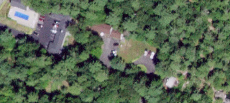 5680 Lk Shr Dr