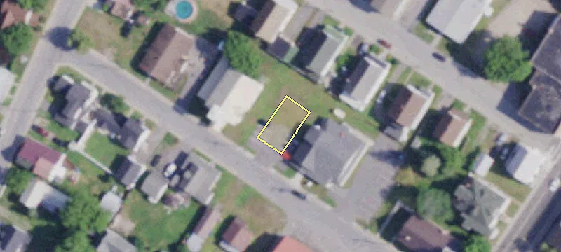 9 Pleasant St